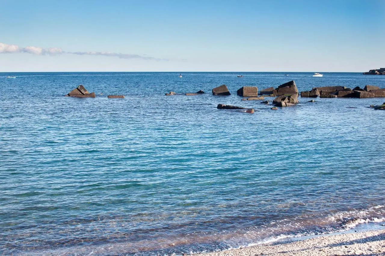 Sicilia Etna Mare On The Beach With Swimming Pool - Distretto Catania Taormina Etna Mascali