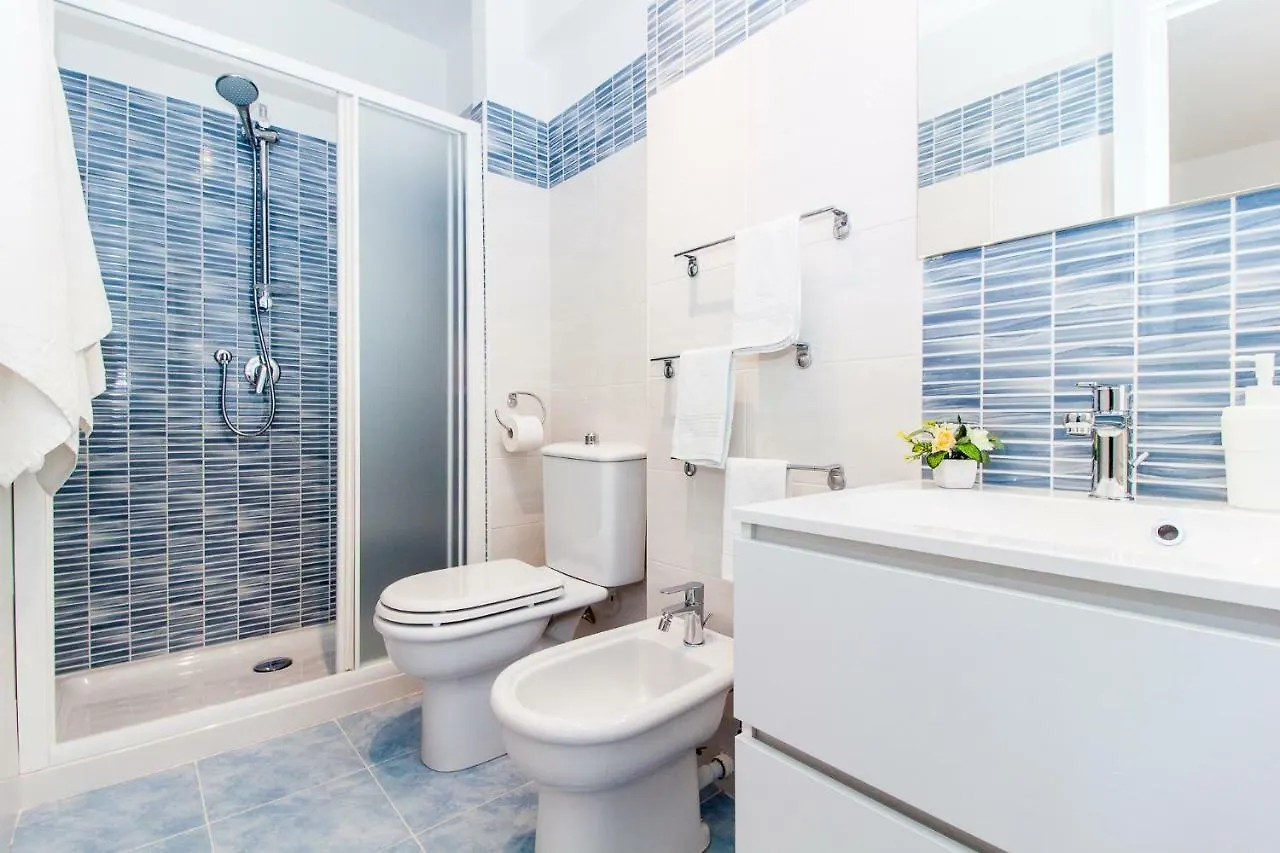 شقة Sicilia Etna Mare On The Beach With Swimming Pool - Distretto Catania Taormina Etna ماسكالي إيطاليا