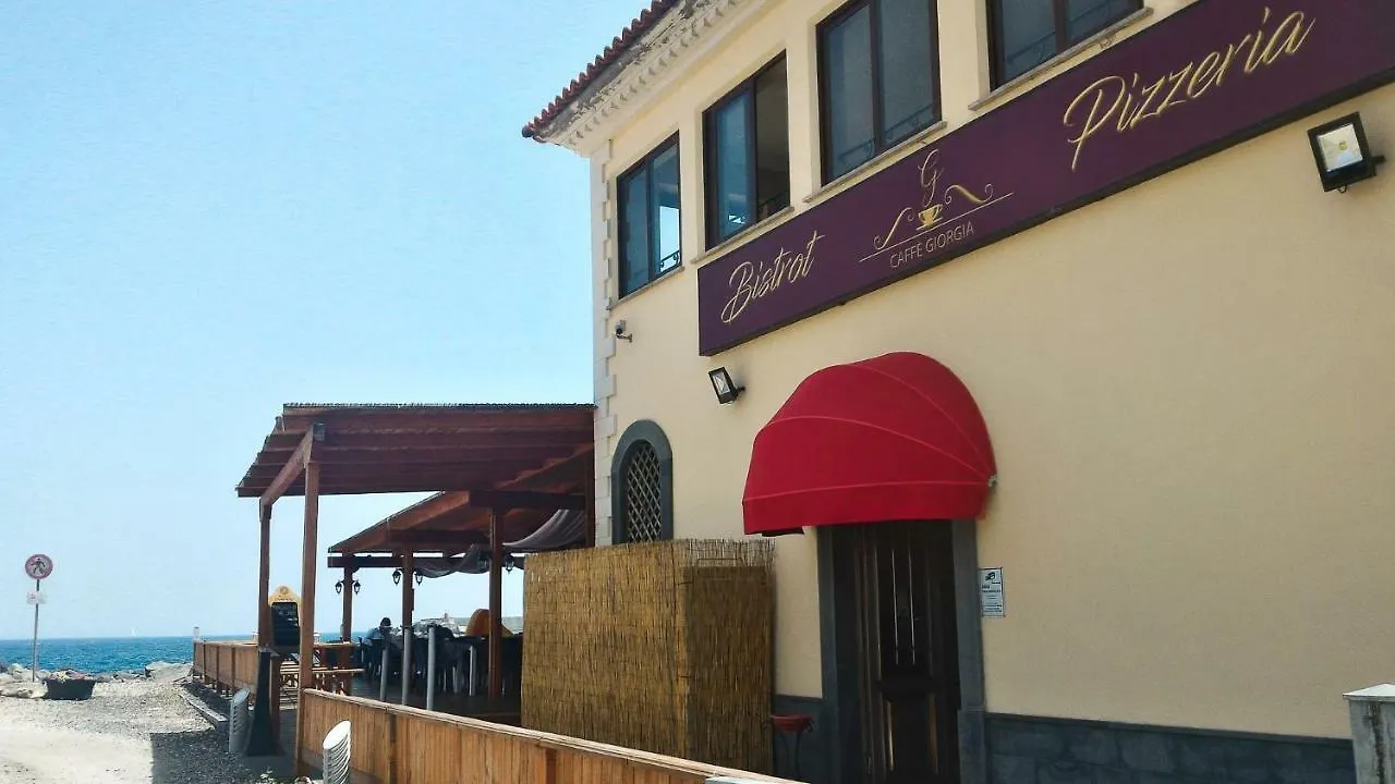 شقة Sicilia Etna Mare On The Beach With Swimming Pool - Distretto Catania Taormina Etna ماسكالي