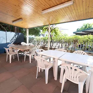Villino Con Giardino Terrazzo E Parcheggio Privato Mascali